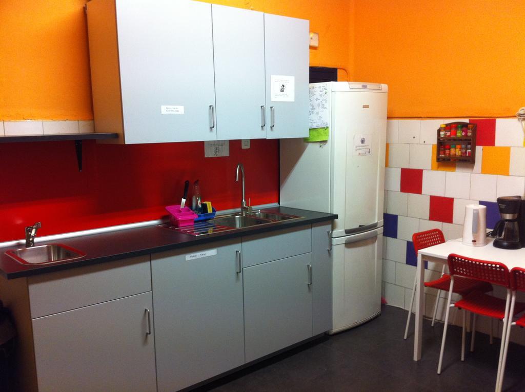Hostel Hemingway Pamplona Luaran gambar