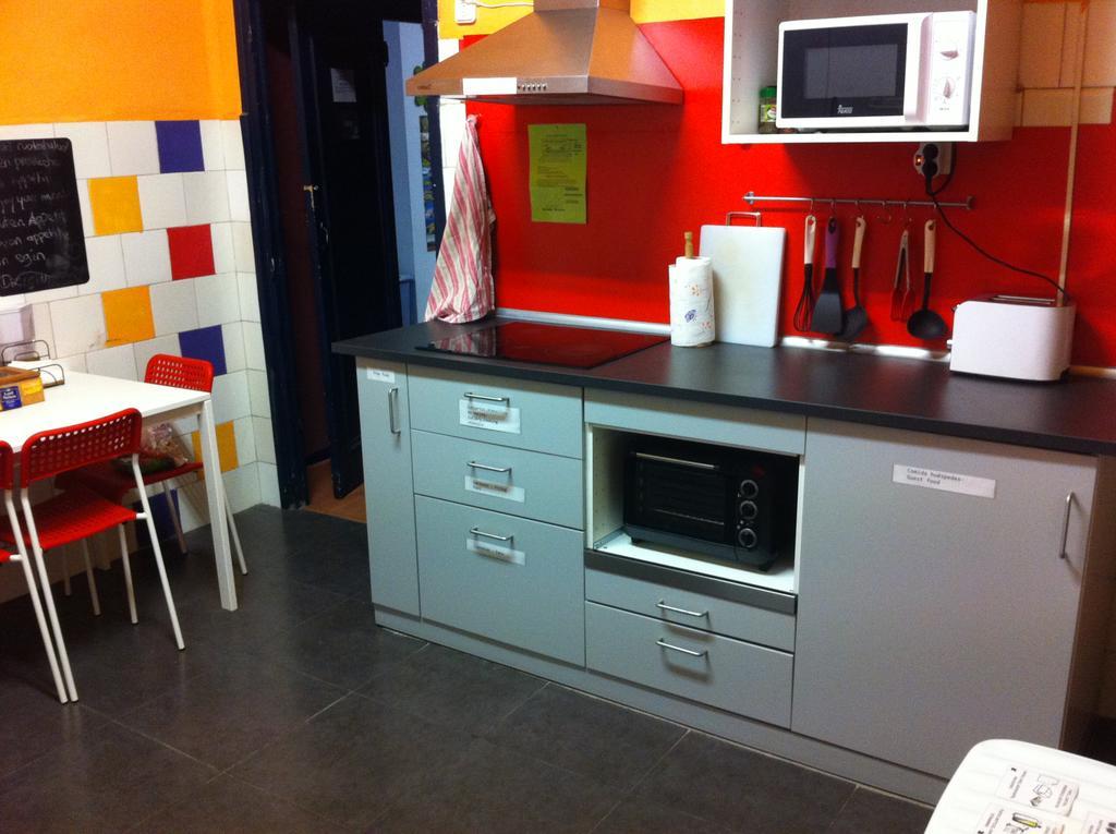Hostel Hemingway Pamplona Luaran gambar