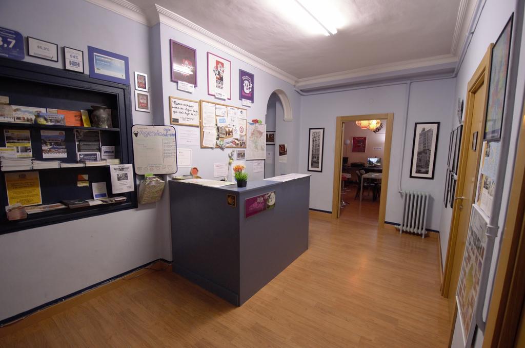 Hostel Hemingway Pamplona Luaran gambar