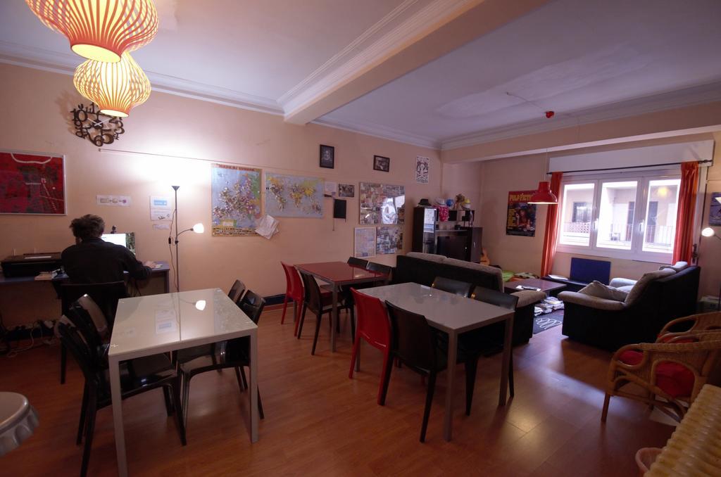 Hostel Hemingway Pamplona Luaran gambar