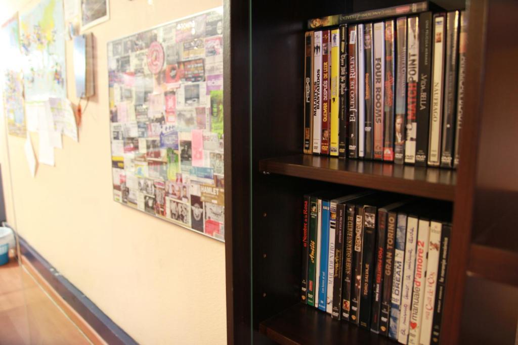 Hostel Hemingway Pamplona Luaran gambar